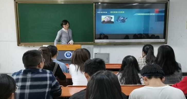 解毒班会1.png